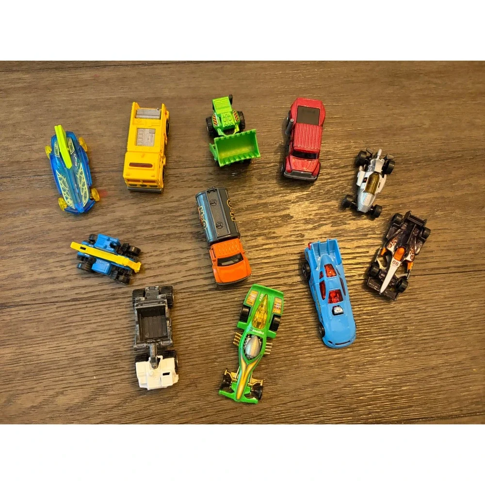 Hot Wheels Matchbox Toy Car Lot Kids OS Mixed Diecast Racing Construction Trucks